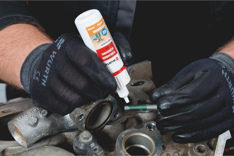 Высокопрочный фиксатор резьбовых соединений Würth